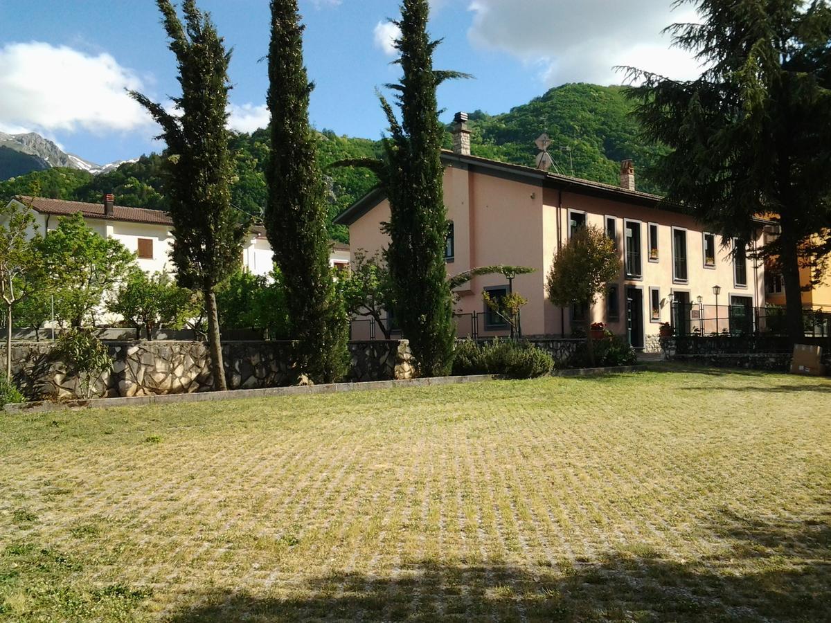 Casale Maginulfo Hotel Roccamandolfi Exterior photo