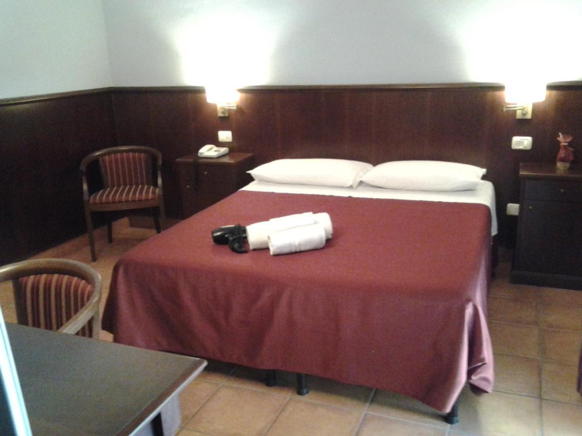 Casale Maginulfo Hotel Roccamandolfi Exterior photo